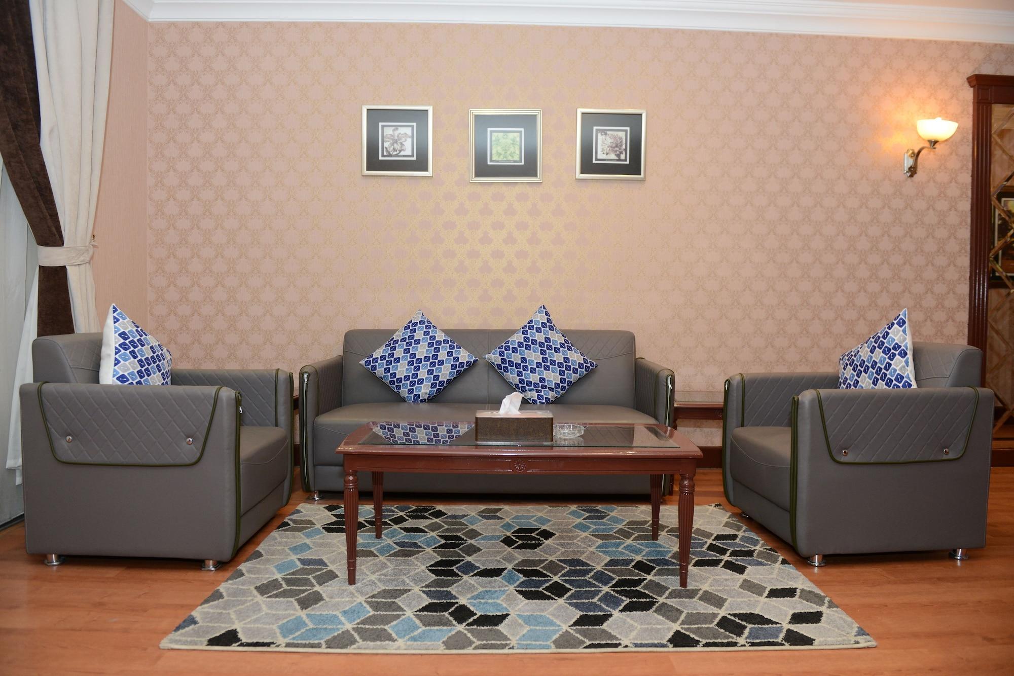 Plaza Athenee Hotel Kuwait City Bagian luar foto